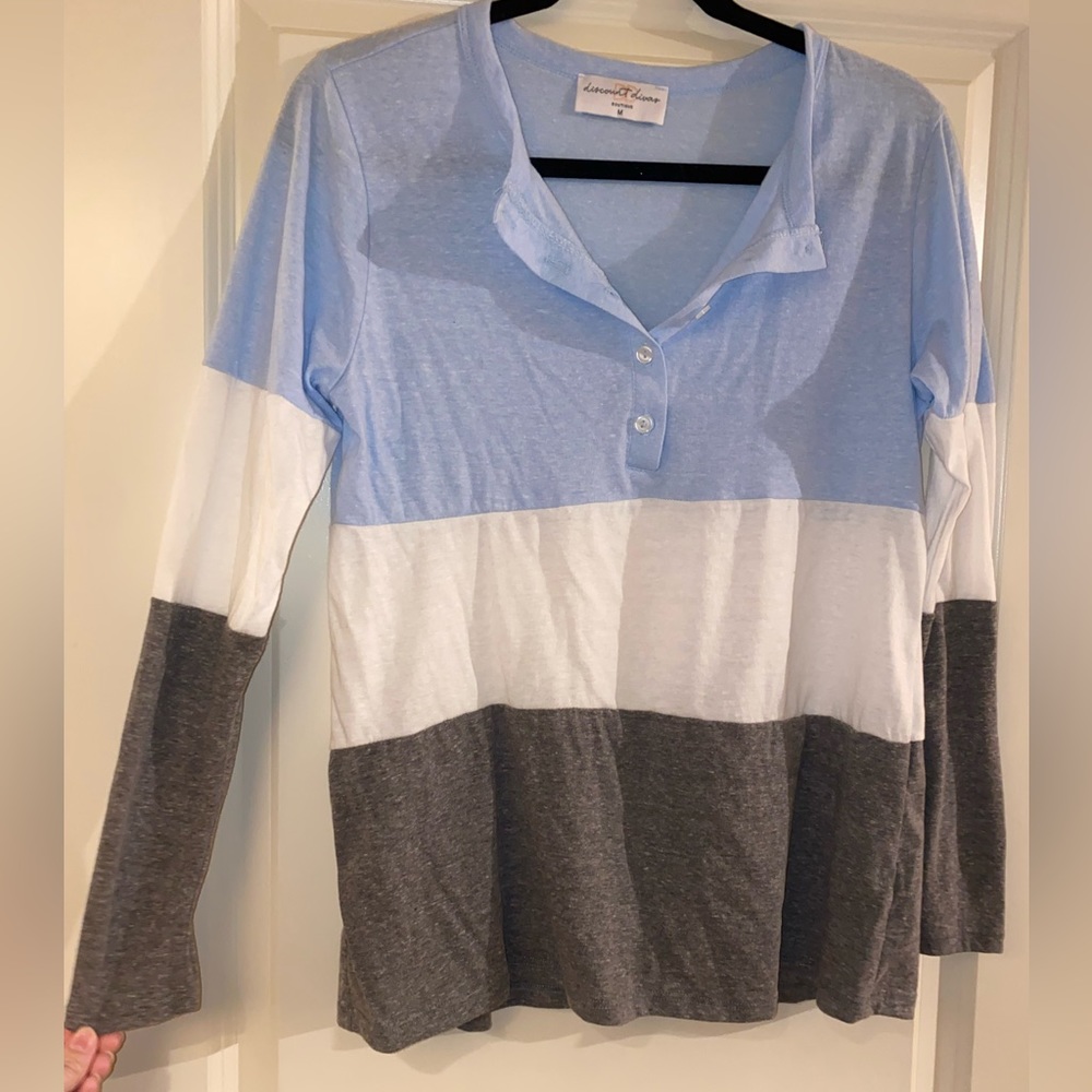 Simple Long Sleeve Sky Blue Gray and White Colorblock Top